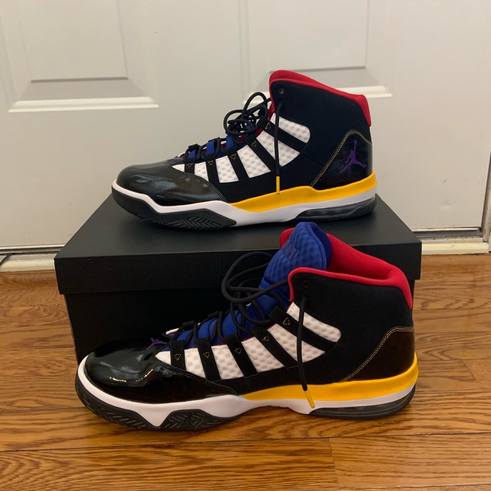 Jordan Max Aura